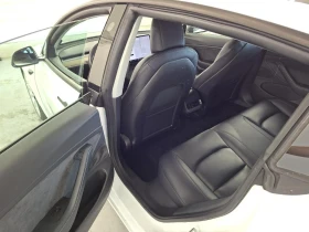 Tesla Model 3 LR AWD 75 kWh 88.3% SoH Autopilot Зимен пакет, снимка 10