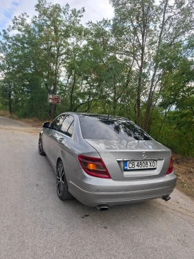 Mercedes-Benz C 320, снимка 3