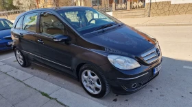 Mercedes-Benz 200, снимка 2