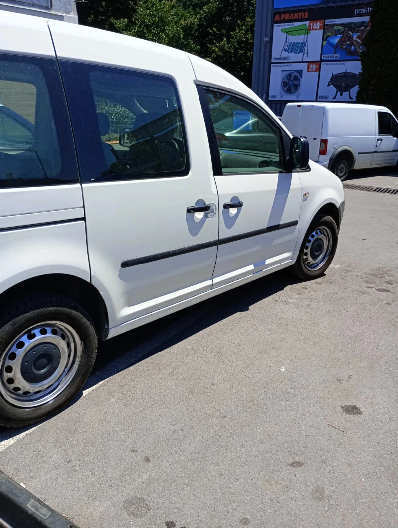 VW Caddy 2000 Ecofuel, снимка 4 - Автомобили и джипове - 46578379