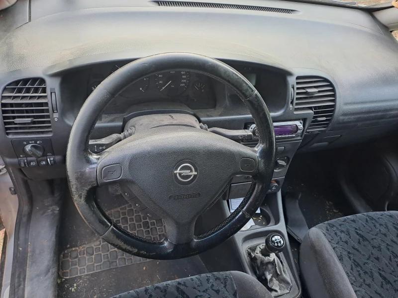 Opel Zafira, снимка 7 - Автомобили и джипове - 46937447