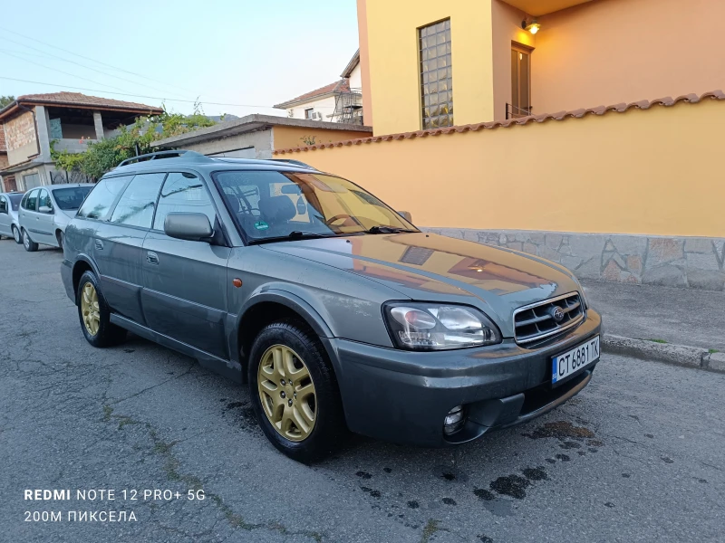 Subaru Outback 2.5i автоматик, снимка 2 - Автомобили и джипове - 47426390