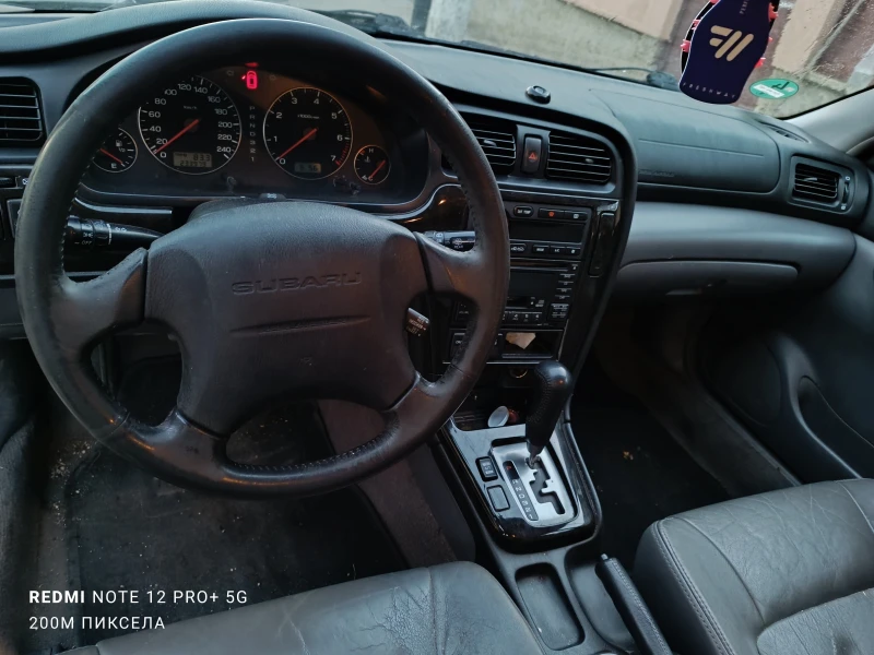 Subaru Outback 2.5i автоматик, снимка 13 - Автомобили и джипове - 47426390