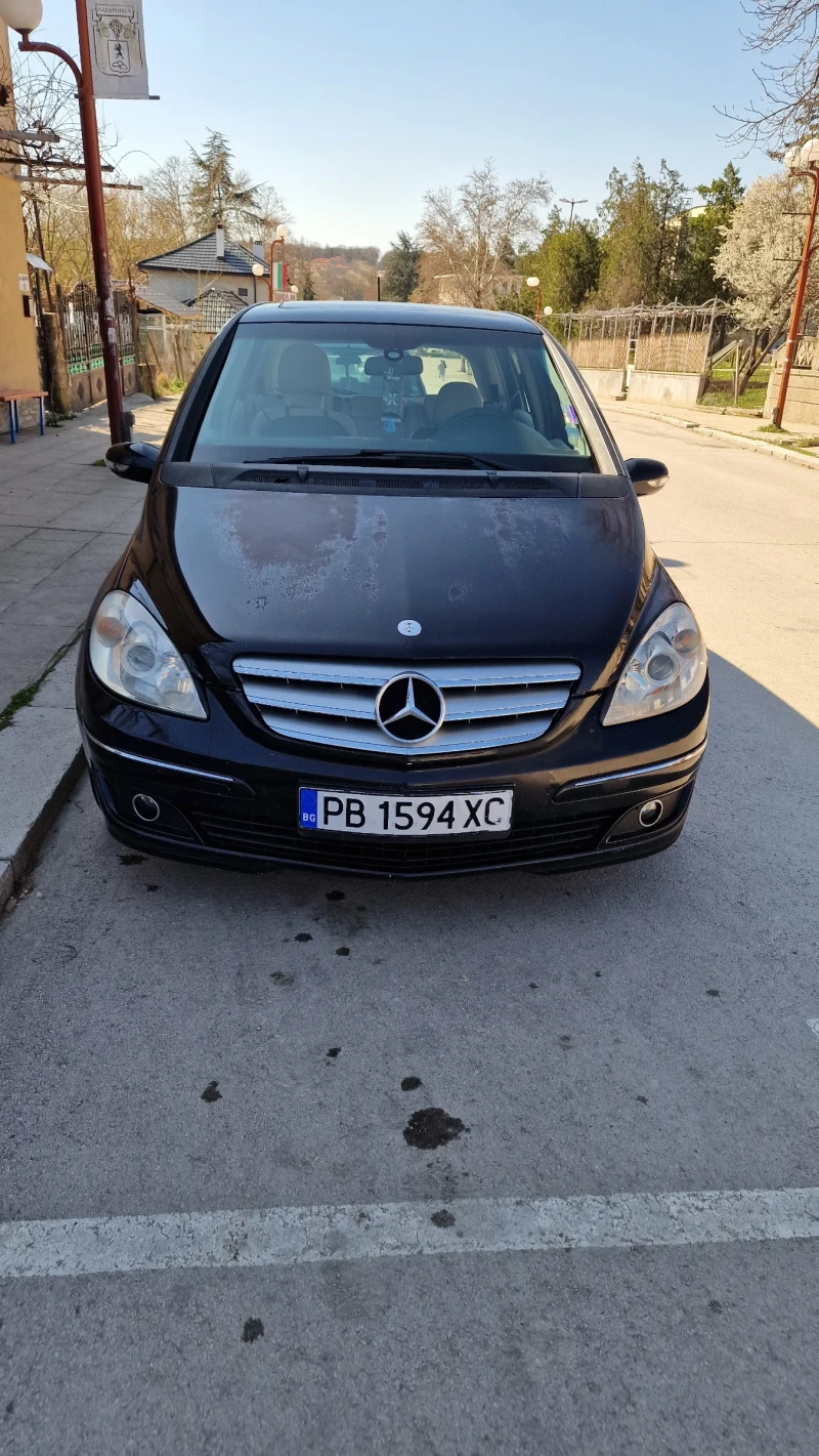 Mercedes-Benz 200, снимка 1 - Автомобили и джипове - 49585595