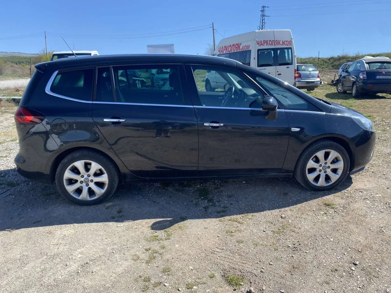 Opel Zafira 2.0d automatic , снимка 9 - Автомобили и джипове - 51532030