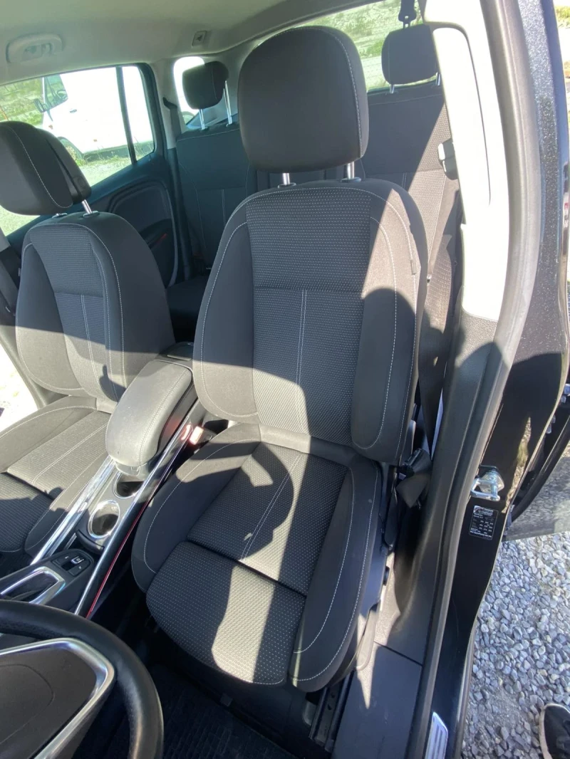 Opel Zafira 2.0d automatic , снимка 5 - Автомобили и джипове - 51532030