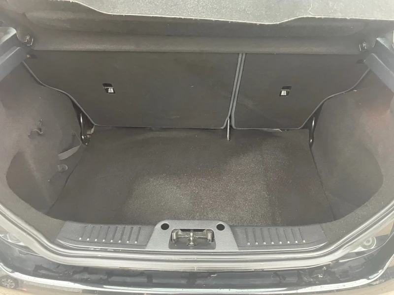 Ford Fiesta, снимка 11 - Автомобили и джипове - 51734791
