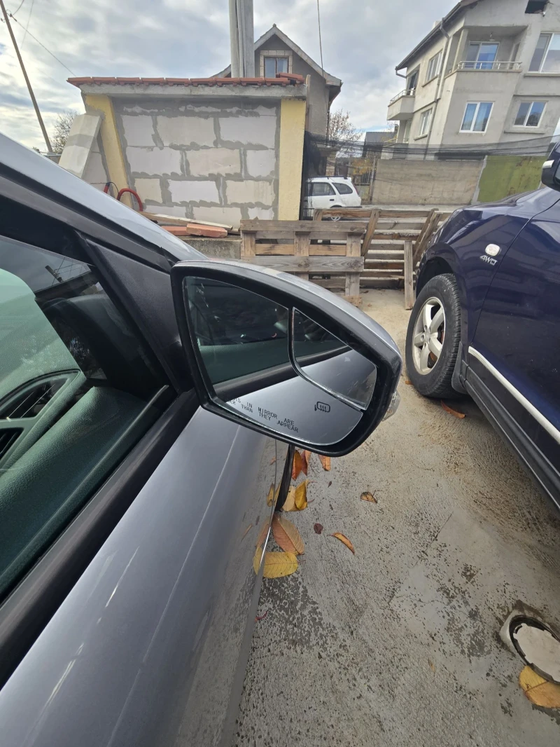 Ford Focus SE, снимка 16 - Автомобили и джипове - 52351740