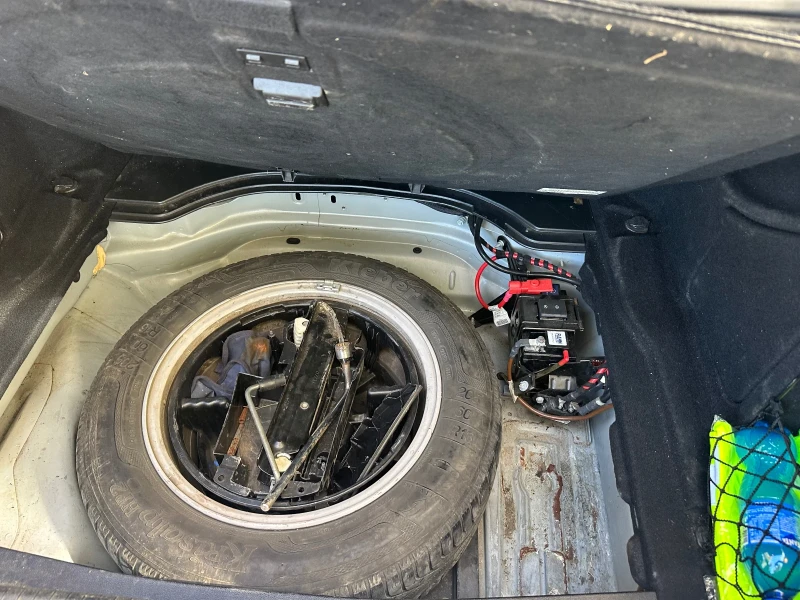 Mercedes-Benz E 200 CDI , снимка 11 - Автомобили и джипове - 52399568