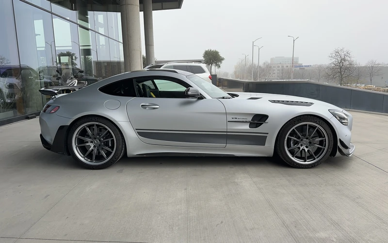 Mercedes-Benz AMG GT R PRO, снимка 3 - Автомобили и джипове - 52534525