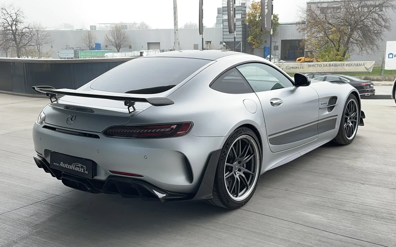 Mercedes-Benz AMG GT R PRO, снимка 4 - Автомобили и джипове - 52534525