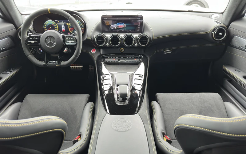 Mercedes-Benz AMG GT R PRO, снимка 5 - Автомобили и джипове - 52534525