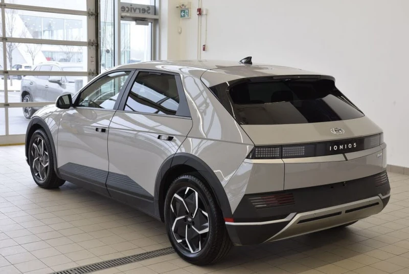 Hyundai Ioniq 5 ДИСТРОНИК* СЛЕДЕНЕ НА ЛЕНТИ* DIGITAL* КАМЕРА* BLIN, снимка 2 - Автомобили и джипове - 52618846