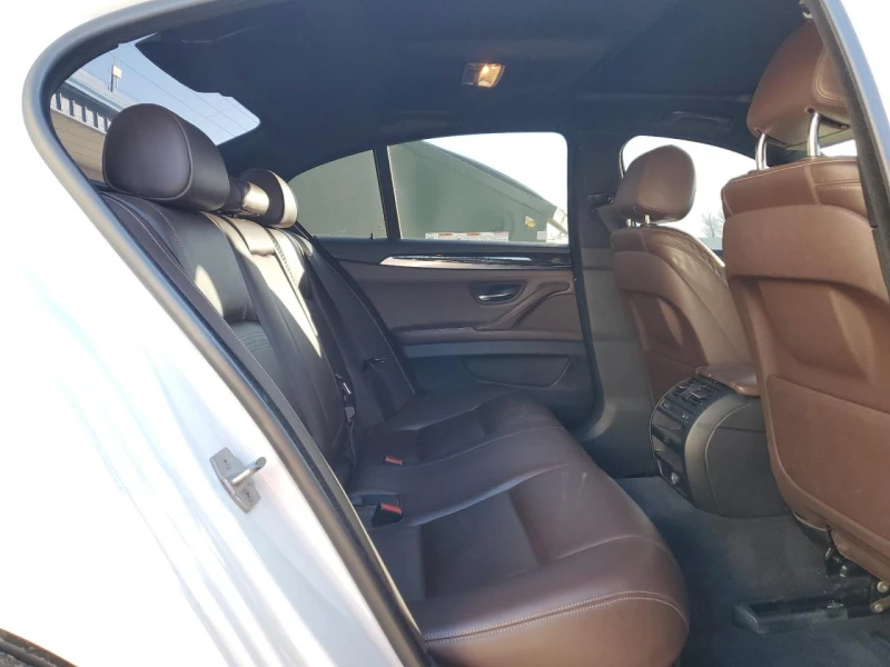 BMW 535 M PACK* XI* ОБДУХВАНЕ* HEAD-UP* 360* Harman/kardon, снимка 10 - Автомобили и джипове - 52713811