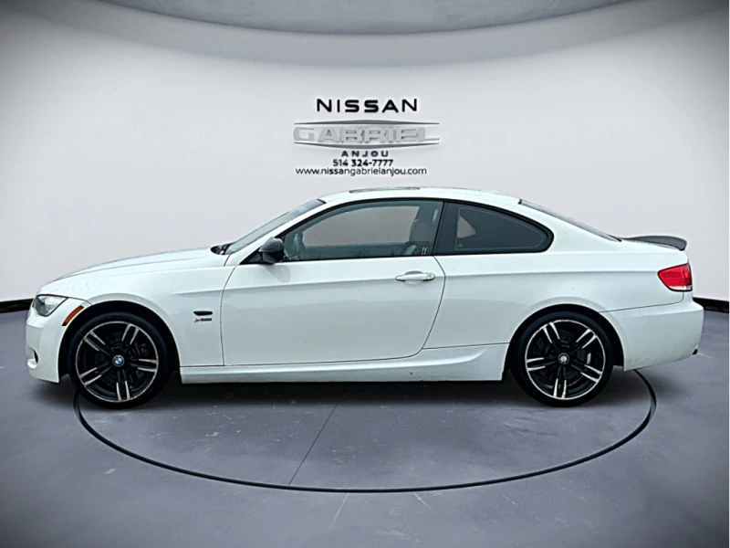 BMW 335 * 335i xDrive Coupe M package * CARFAX * БЕЗ ПЪРВО, снимка 9 - Автомобили и джипове - 52931571