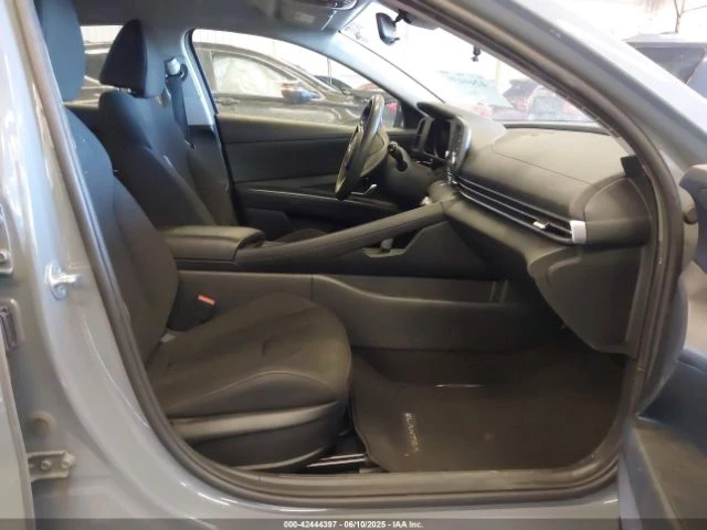 Hyundai Elantra HYBRID BLUE - изображение 5