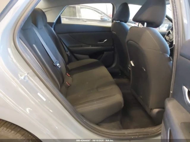 Hyundai Elantra HYBRID BLUE - изображение 8