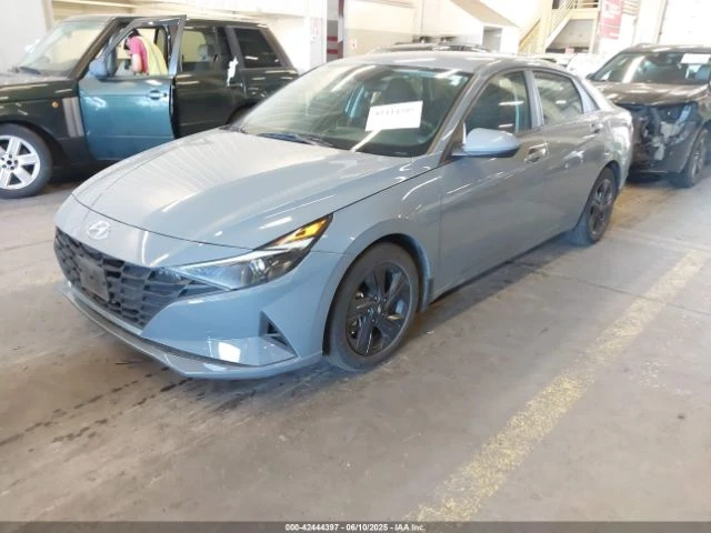 Hyundai Elantra HYBRID BLUE - изображение 2