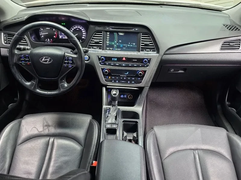 Hyundai Sonata 2.4 Exclusive, снимка 7 - Автомобили и джипове - 55060990