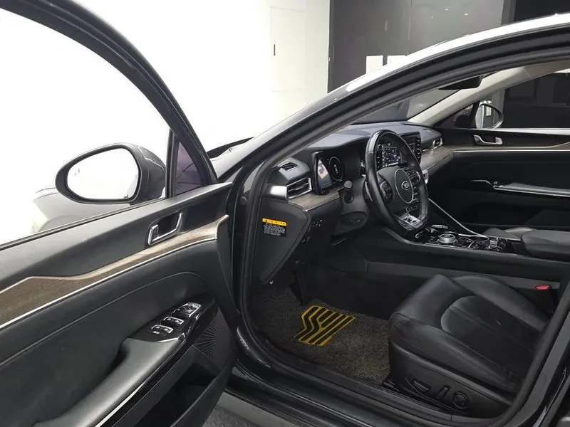 Kia K5 1.6 Turbo Noblesse, снимка 10 - Автомобили и джипове - 55885431