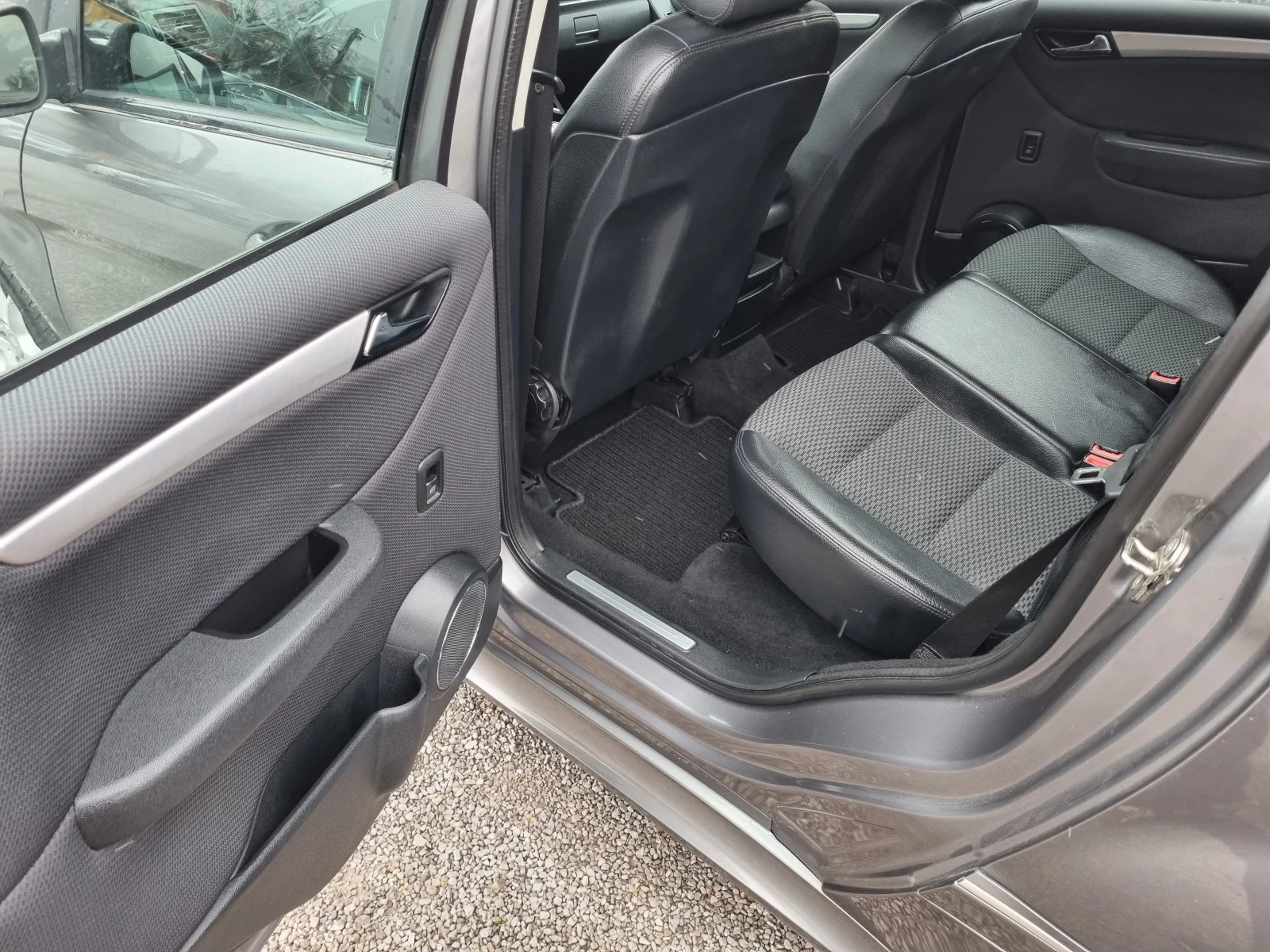 Mercedes-Benz B 180 CDI- SPORT | Mobile.bg — изображение 12