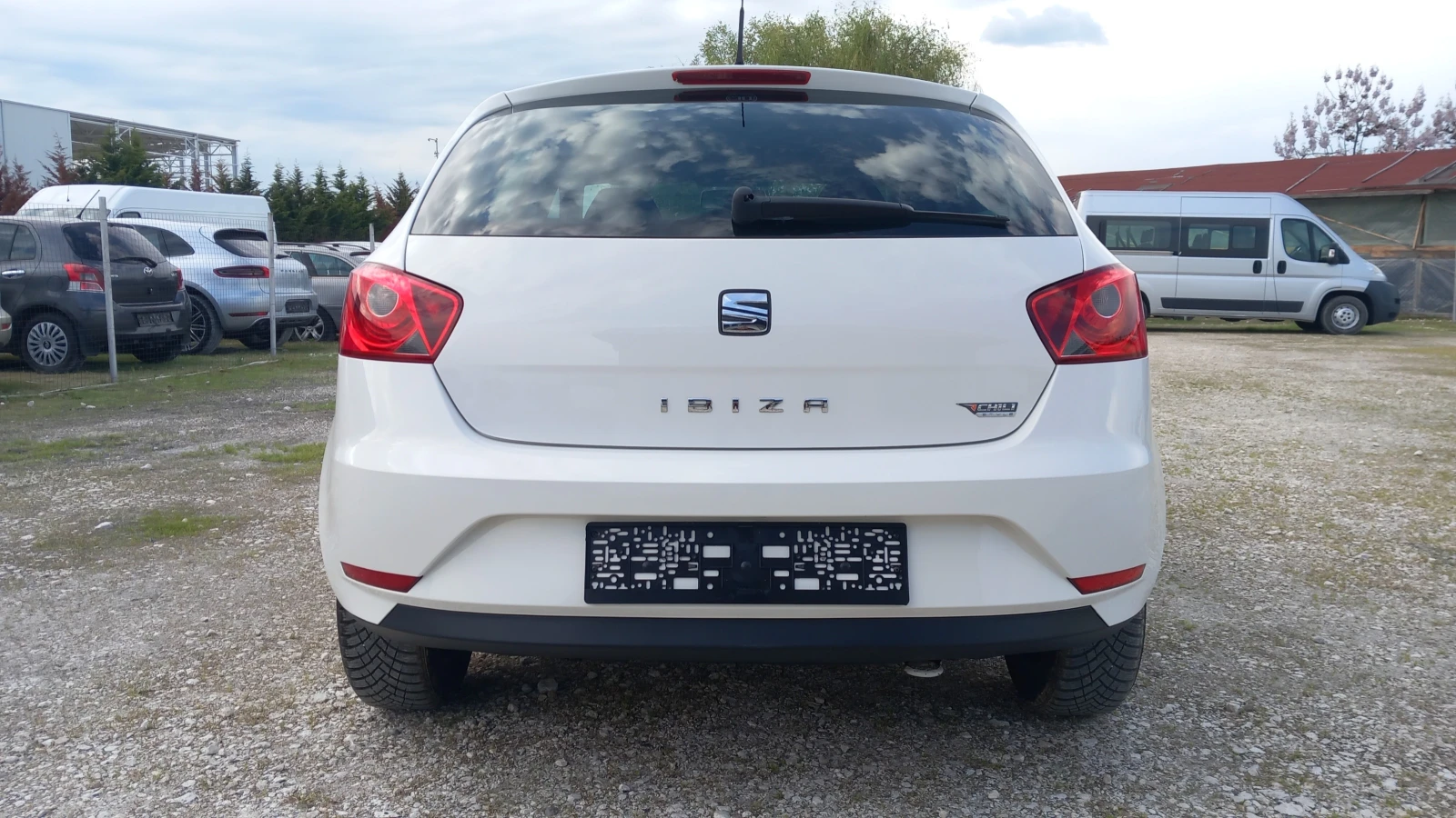 Seat Ibiza 1.2i-КЛИМАТРОНИК - изображение 6