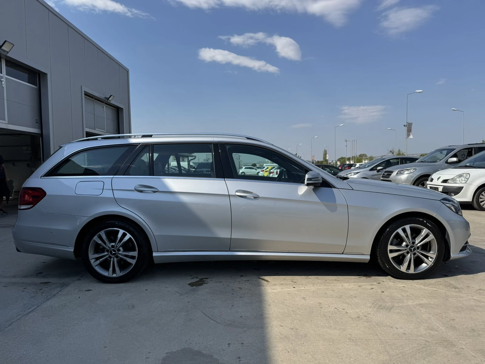 Mercedes-Benz E 220 2.2* 170ps* BLUETEC* LED* НАВИ* КОЖА*  - изображение 6