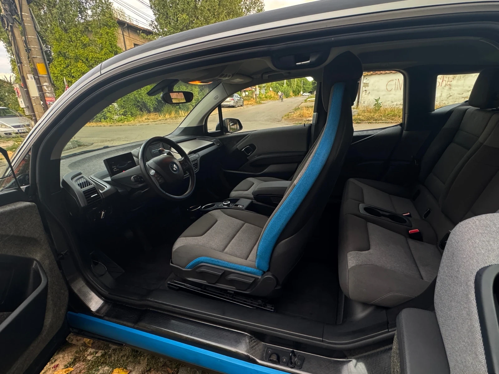 BMW i3 ! TUV 09.26   120 ah   | Mobile.bg   12