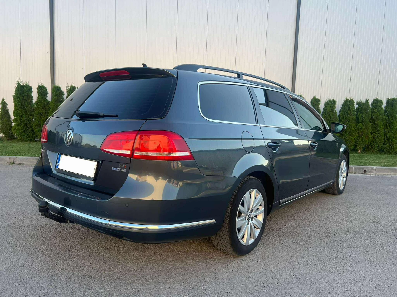 VW Passat 1.6TDI/105/6ск - изображение 6