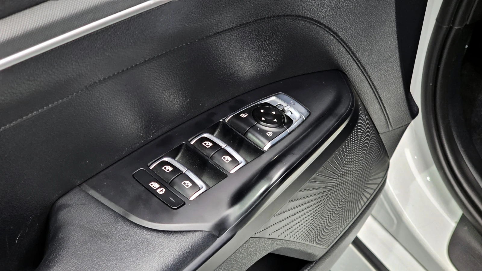 Kia K5 2.0LPI TRENDY | Mobile.bg   17