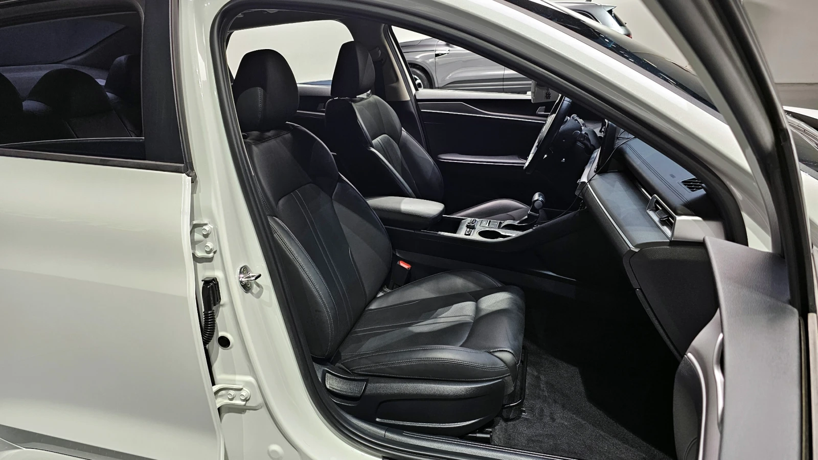 Kia K5 2.0LPI TRENDY - изображение 9