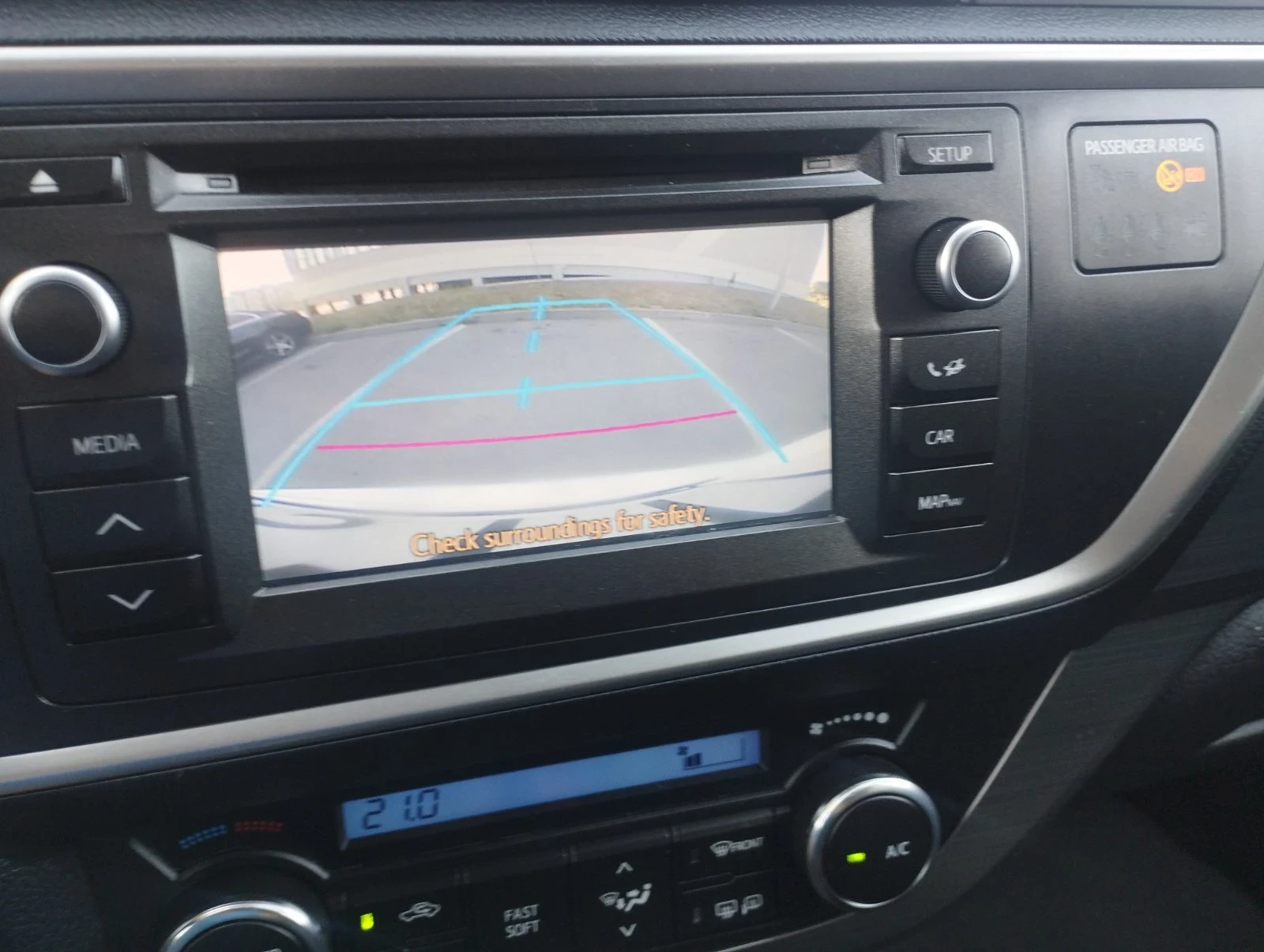 Toyota Auris  - изображение 7