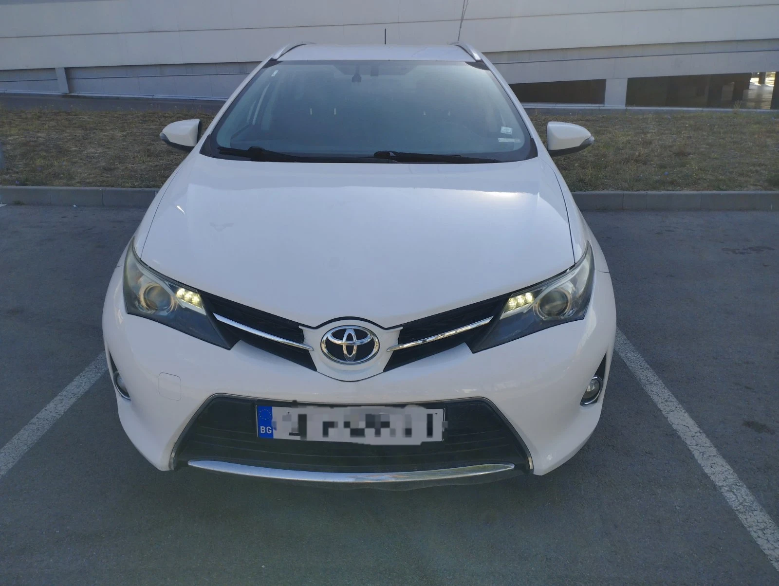 Toyota Auris  - изображение 3
