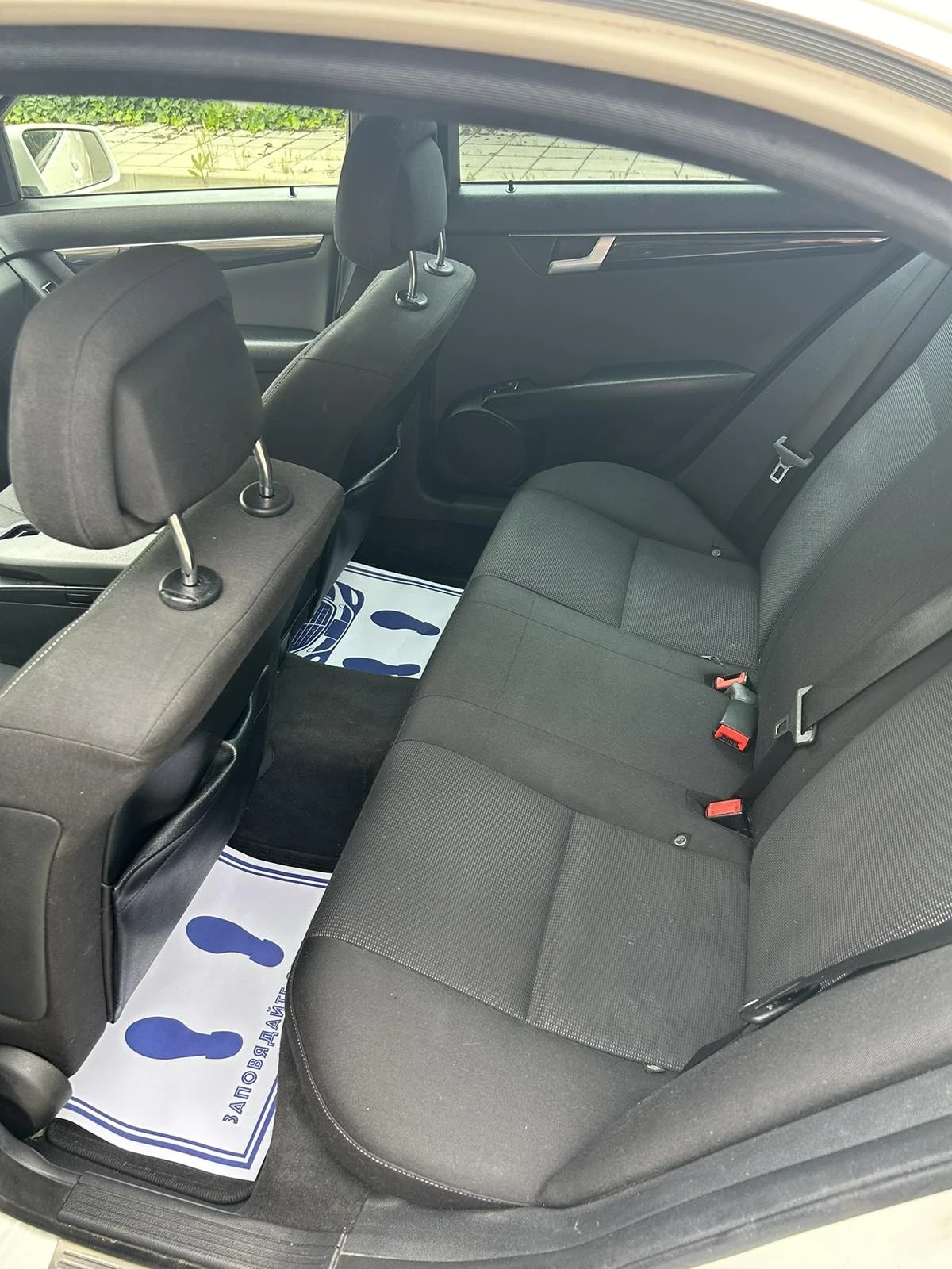 Mercedes-Benz C 220  - изображение 8