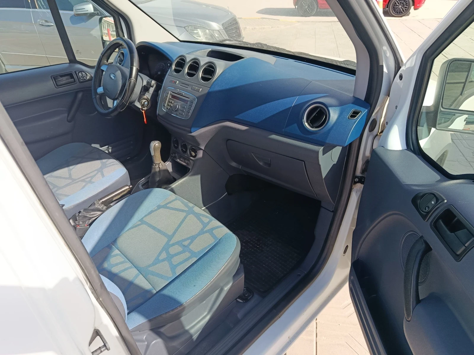 Ford Connect 1.8D 90k ����� 2012� | Mobile.bg � ����������� 12