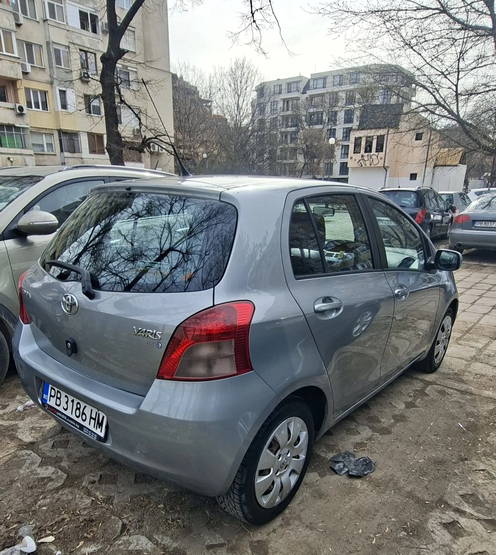 Toyota Yaris 1.3VVT-i - изображение 4