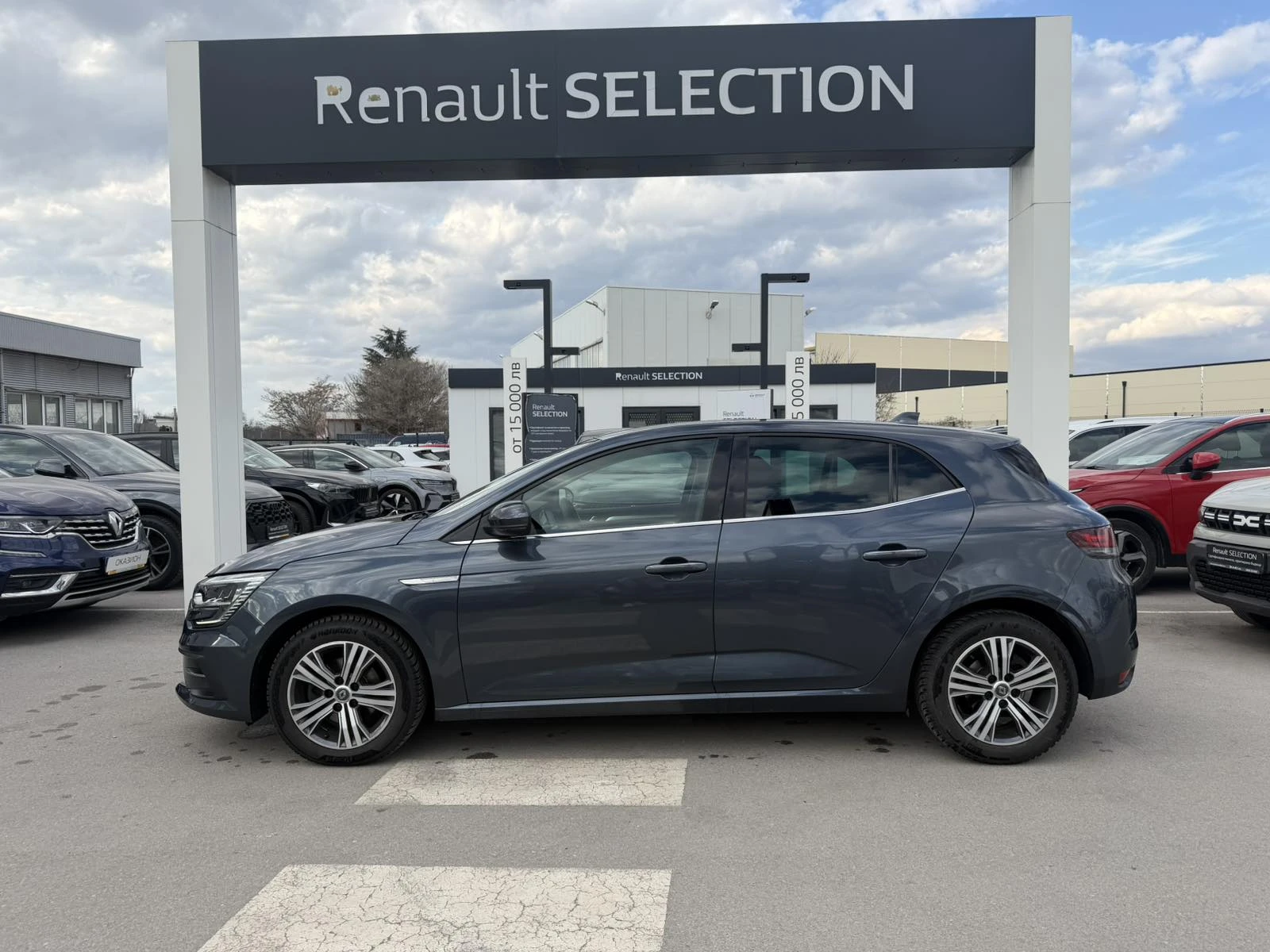 Renault Megane 1.5blueDCi/115k.c./Zen, снимка 5 - Автомобили и джипове - 53987794