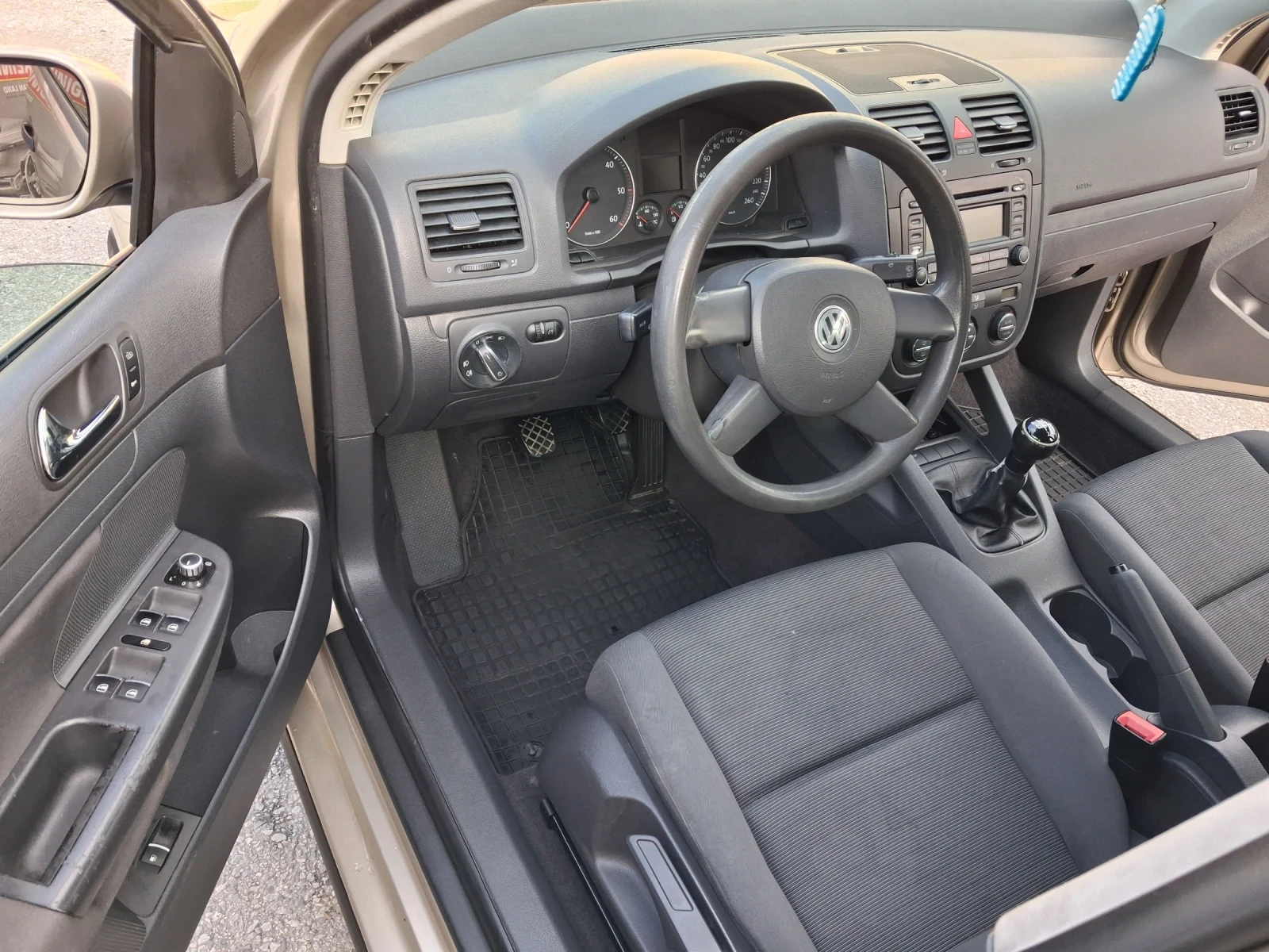 VW Golf 1.9 TDI 105�� | Mobile.bg � ����������� 10