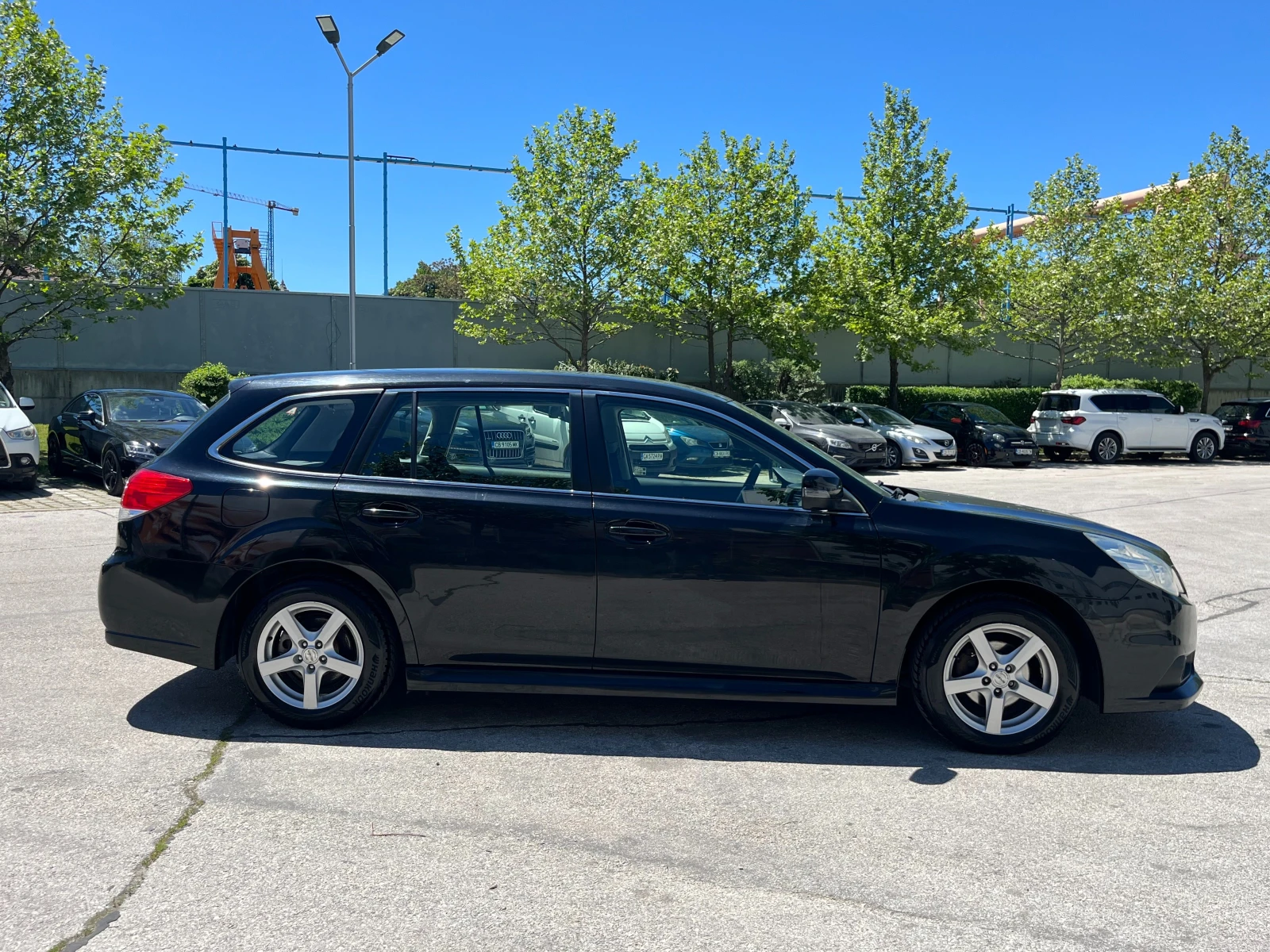 Subaru Legacy 2.0i Газ/бензин, снимка 5 - Автомобили и джипове - 54553941