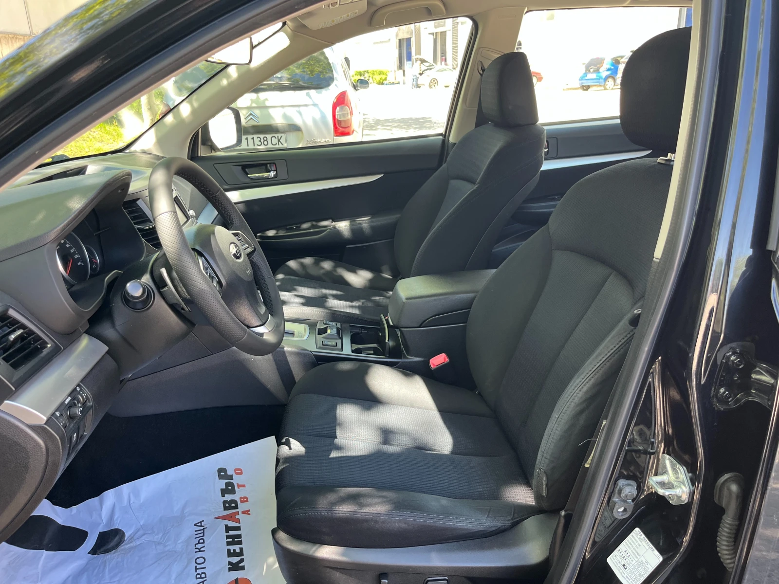 Subaru Legacy 2.0i Газ/бензин, снимка 9 - Автомобили и джипове - 54553941