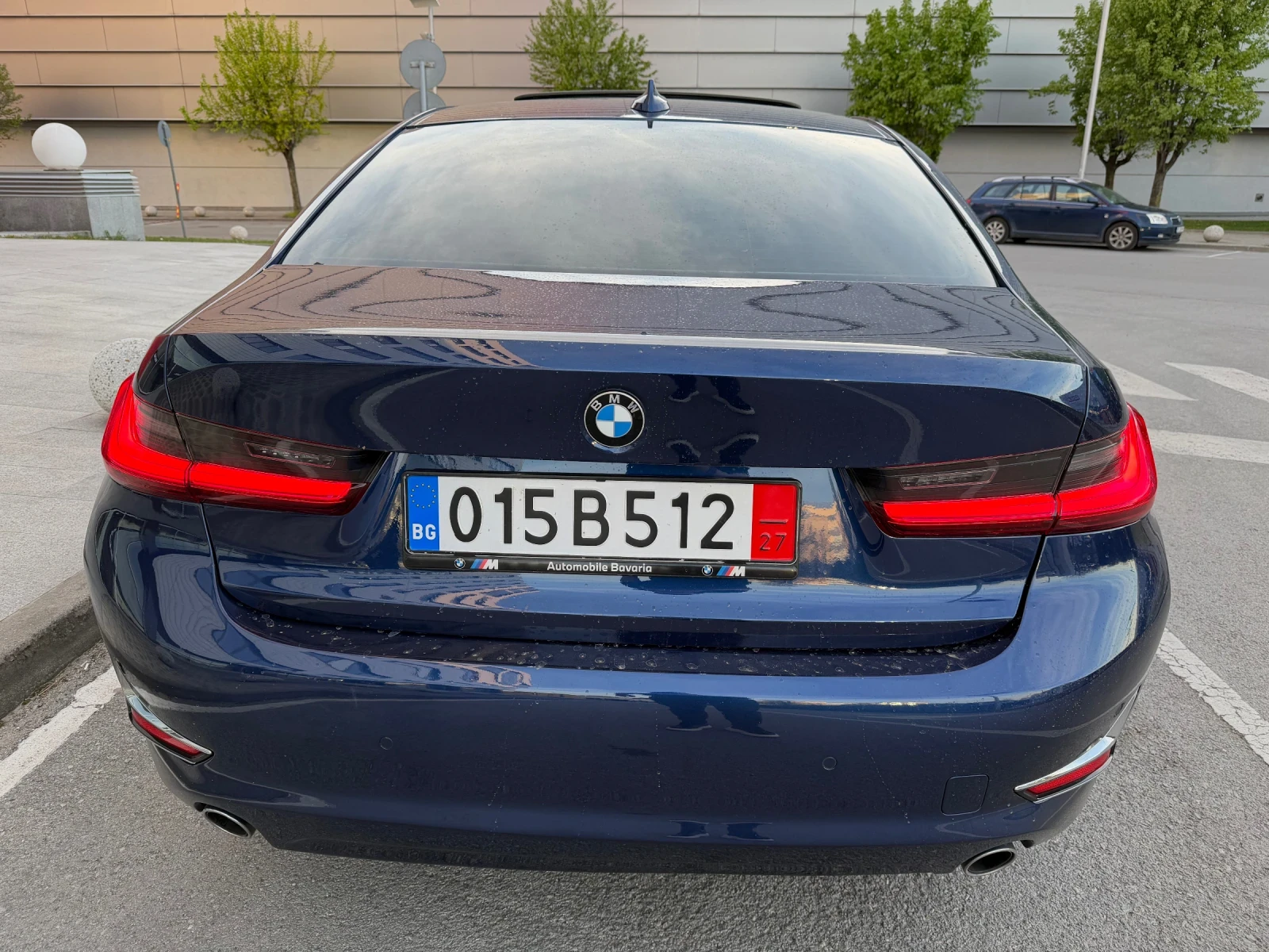 BMW 320 БАРТЕР* АВТОМАТИК* LED* 16:9* НАВИ* 190кс, снимка 5 - Автомобили и джипове - 55015319