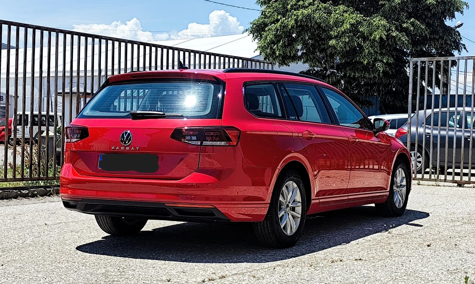 VW Passat Volkswagen Passat 2.0 TDI DSG Business Premium, снимка 2 - Автомобили и джипове - 55087647
