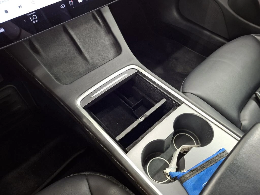 Tesla Model 3 LR AWD 75 kWh 88.3% SoH Autopilot Зимен пакет, снимка 8 - Автомобили и джипове - 55660622