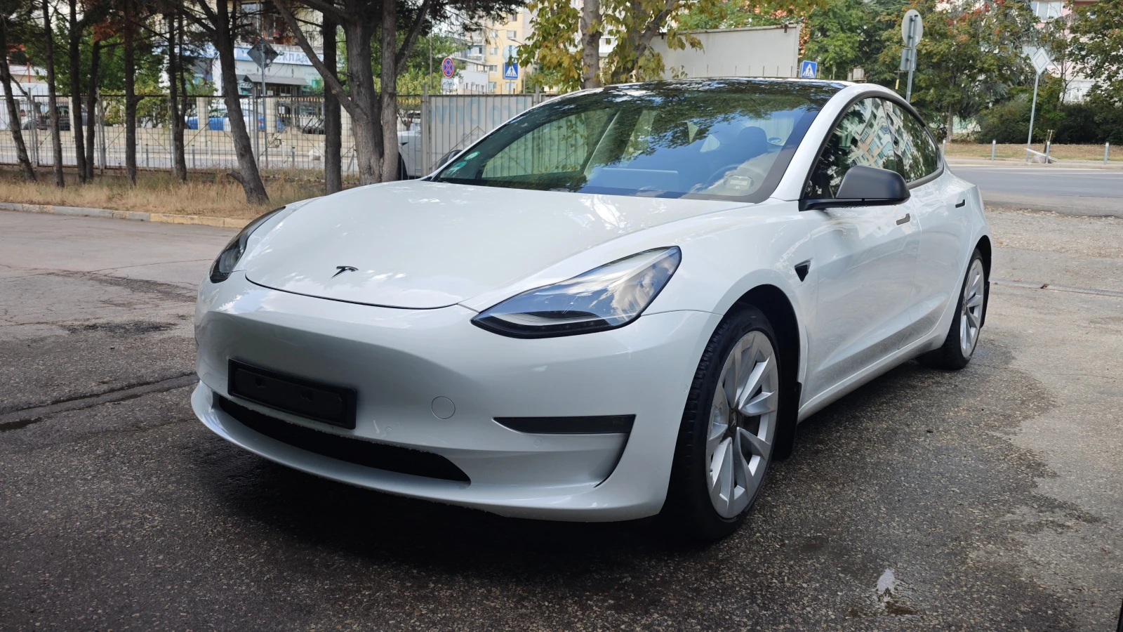 Tesla Model 3 Long Range AWD