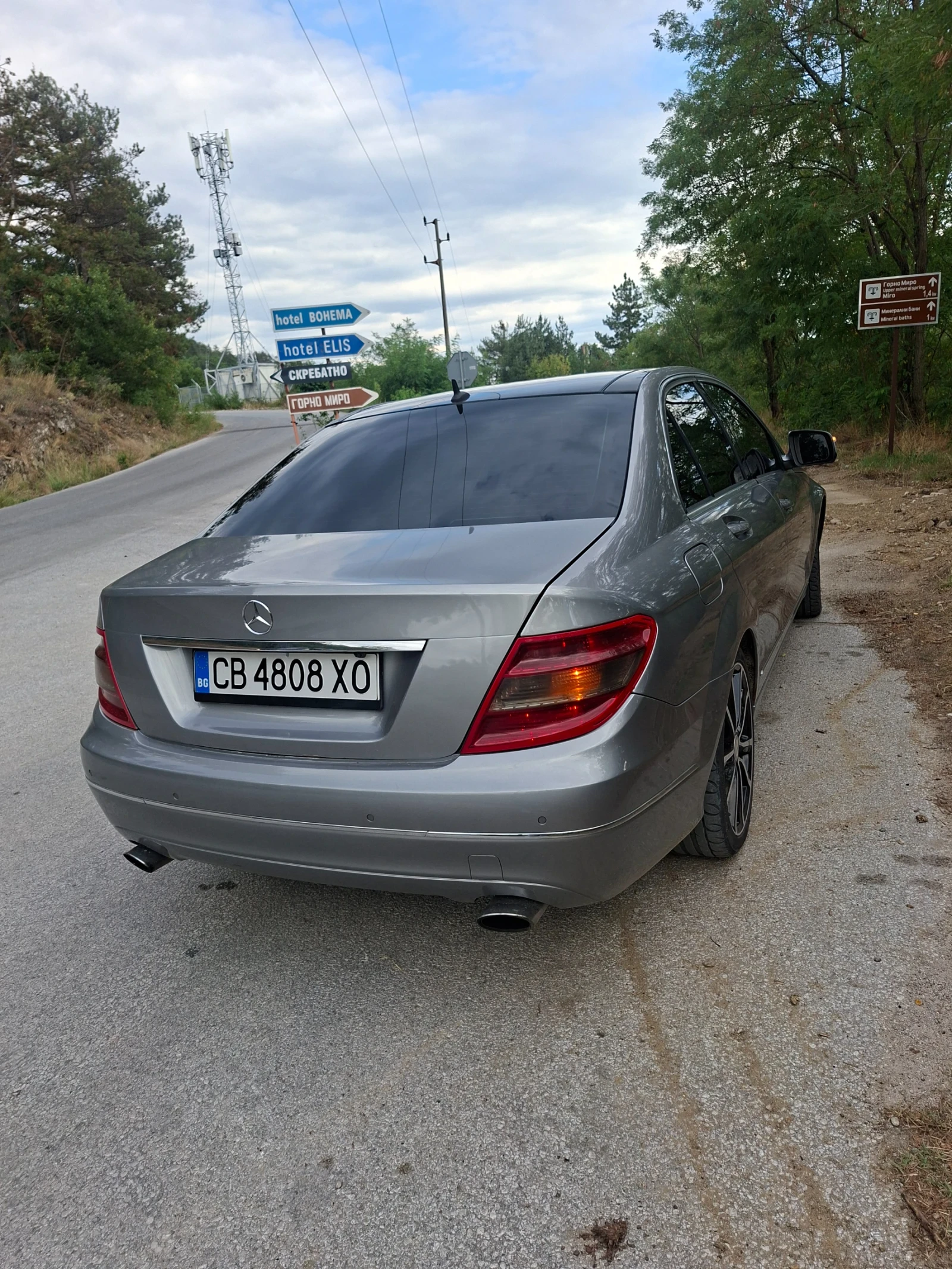 Mercedes-Benz C 320, снимка 4 - Автомобили и джипове - 55845808