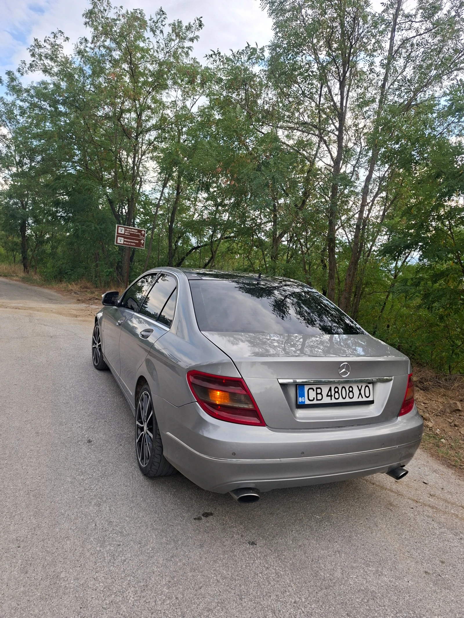 Mercedes-Benz C 320, снимка 3 - Автомобили и джипове - 55845808