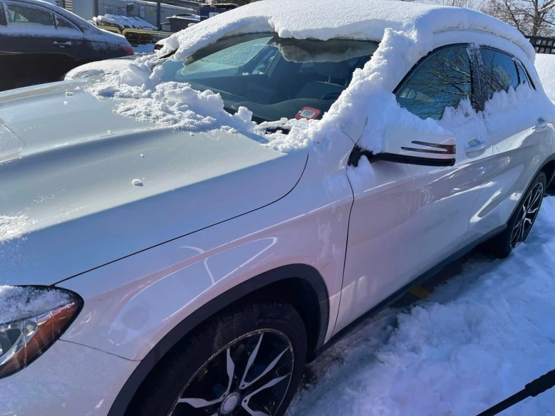 Mercedes-Benz GLA * 250 * CARFAX * БЕЗ ПЪРВОНАЧАЛНА ВНОСКА, снимка 2 - Автомобили и джипове - 53049543