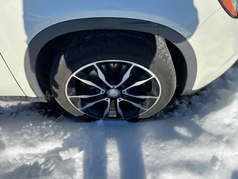 Mercedes-Benz GLA * 250 * CARFAX * БЕЗ ПЪРВОНАЧАЛНА ВНОСКА, снимка 7 - Автомобили и джипове - 53049543