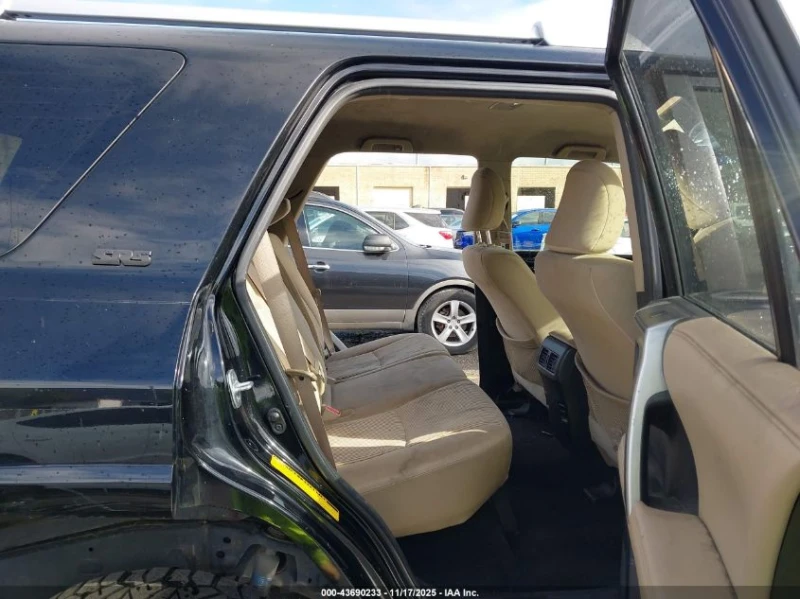 Toyota 4runner 4.0L V-6 DOHC, VVT, 270HP 4X4 Drive, снимка 14 - Автомобили и джипове - 53214837