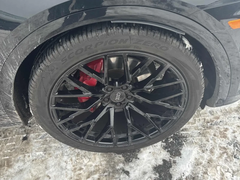 Audi SQ5 CARFAX, снимка 7 - Автомобили и джипове - 53508177